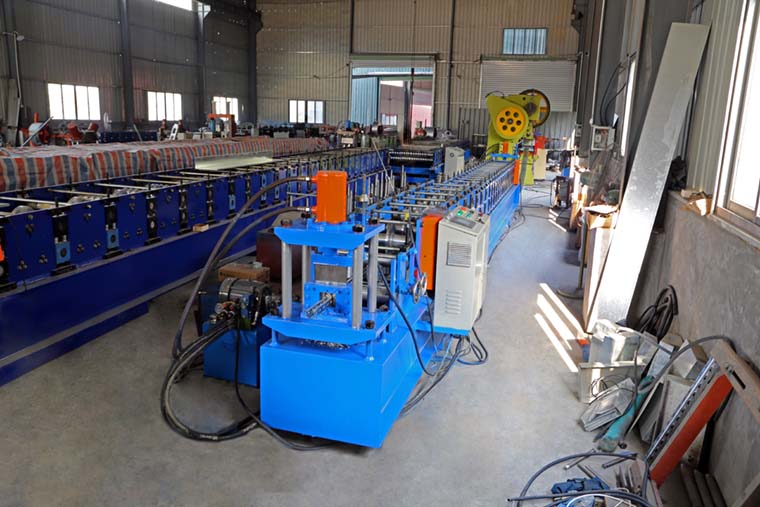 solar panel frame roll forming machine