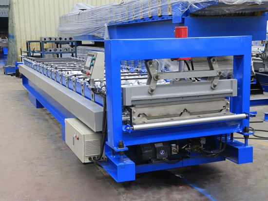 Roof Panel Roll Forming Machine For YX28-820